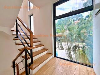Clear Water Bay - Sheung Sze Wan 12