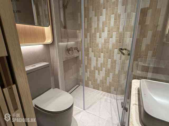 North Point - State Residence 02