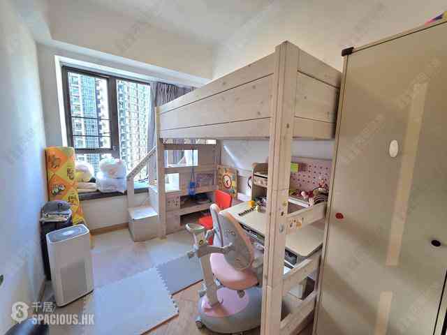 Tung Chung - The Visionary Tower 8 11