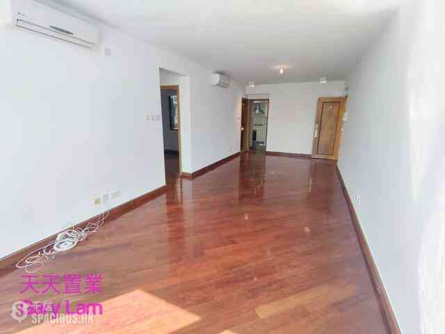 Clear Water Bay - Hillview Court 01