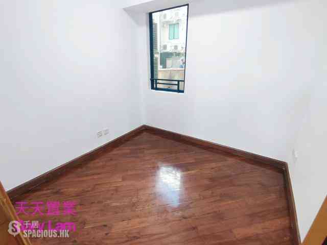 Clear Water Bay - Hillview Court 02