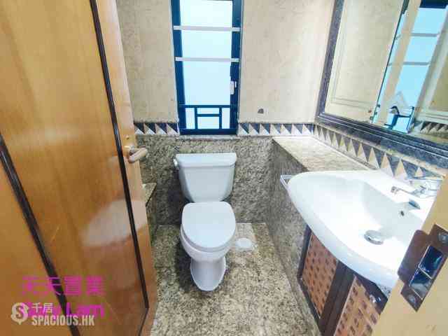 Clear Water Bay - Hillview Court 03