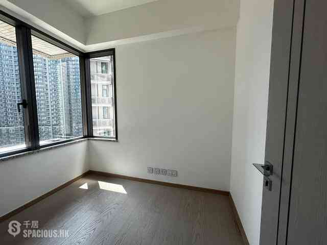 Wong Chuk Hang - The Southside Phase 3C Blue Coast II Tower 5 05