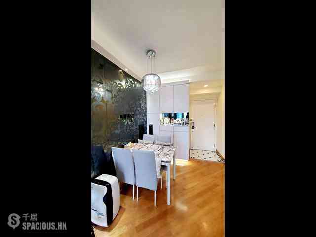 Kennedy Town - The Merton Tower 3 03
