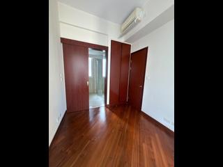 Wan Chai - The Avenue Phase 2 04