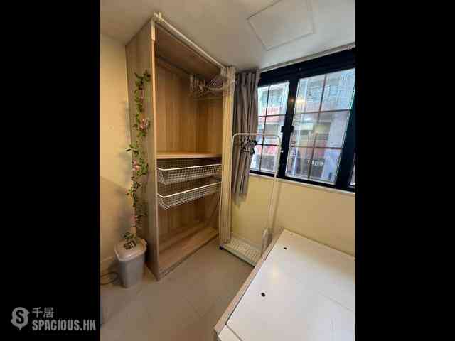 Sai Ying Pun - 20, Third Street 01