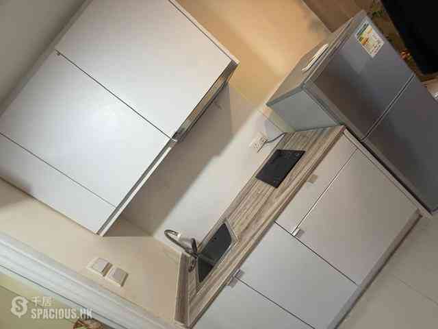 Sai Ying Pun - 20, Third Street 03