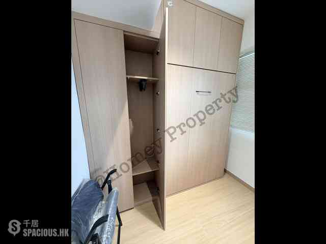 Sai Ying Pun - Siu On Building 05