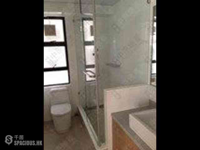 Mid Levels Central - Robinson Heights Block 3 05