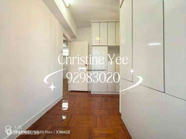Wan Chai - Hay Wah Building 09