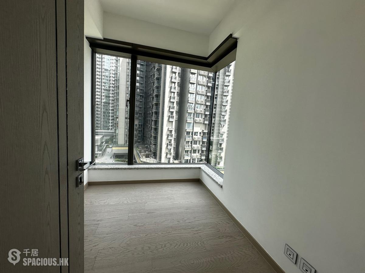 Wong Chuk Hang - The Southside Phase 3B Blue Coast Tower 2A 01