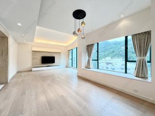 Mid Levels Central - Hillsborough Court 07