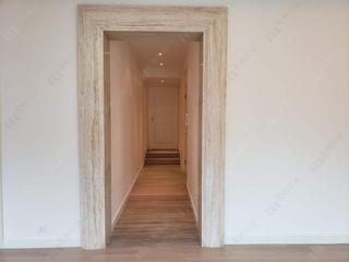 Mid Levels Central - Hillsborough Court 06