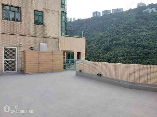 Mid Levels Central - Hillsborough Court 03