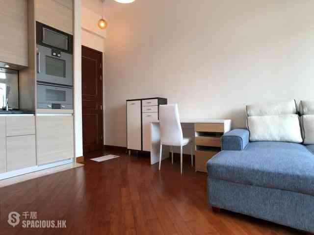 Wan Chai - The Avenue Phase 2 Block 1 01
