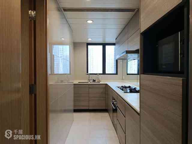 Tung Chung - The Visionary Tower 3 06