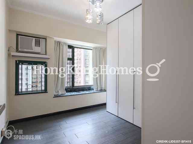 Mid Levels Central - Robinson Place 07