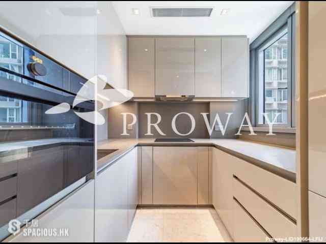 Wan Chai - Eight Star Street 10