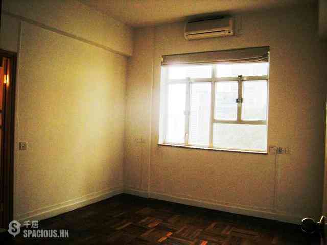Mid Levels Central - Best View Court Block 68, Macdonnell Road 07