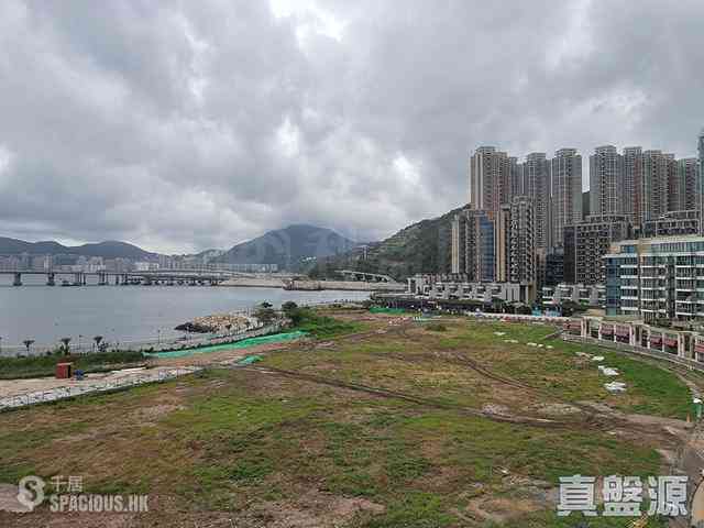Tseung Kwan O - The Wings Ocean Wings Block 2 03