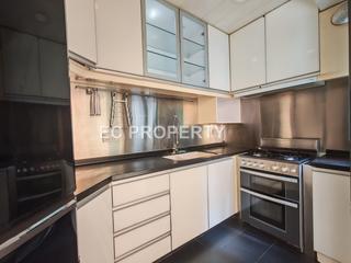 Mid Levels Central - Goldwin Heights 05