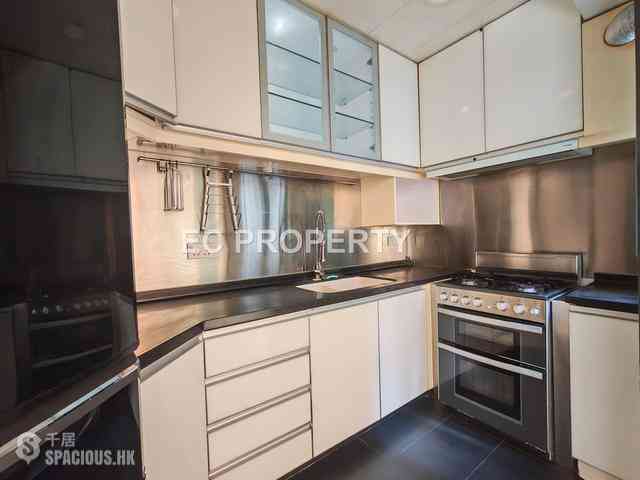 Mid Levels Central - Goldwin Heights 05