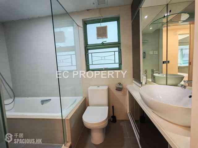 Mid Levels Central - Goldwin Heights 08