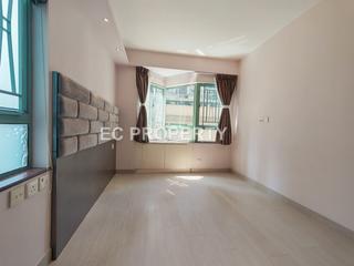 Mid Levels Central - Goldwin Heights 06