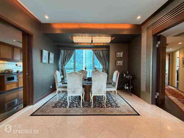 Mid Levels Central - Regence Royale 02