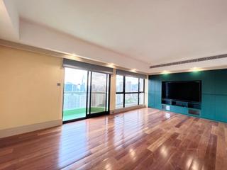 Mid Levels East - Bowen Place 02