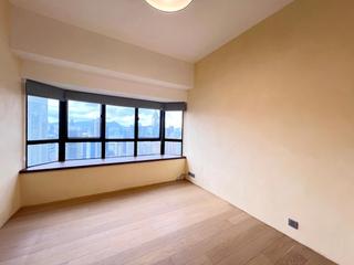 Mid Levels East - Bowen Place 10