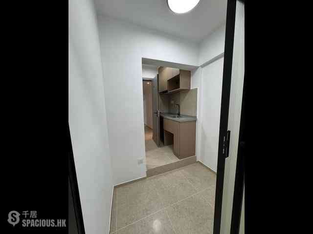 Jordan - Kim Tak Building 04