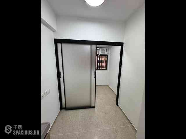 Jordan - Kim Tak Building 01