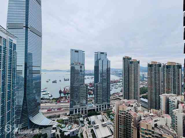 West Kowloon - The Arch 07