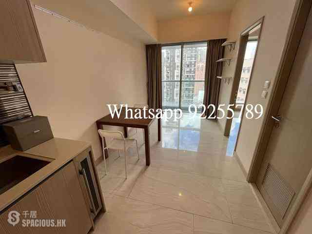 Sai Ying Pun - King's Hill 01