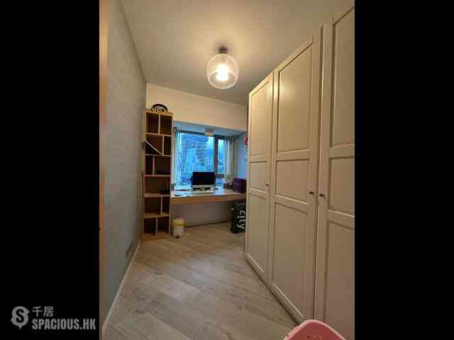 North Point - The Harbourside 12