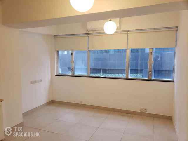 Sheung Wan - 219, Queen's Road Central 02