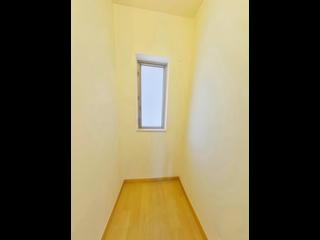 Sai Ying Pun - Island Crest Block 2 09