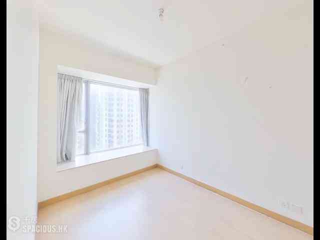 Sai Ying Pun - Island Crest Block 2 11