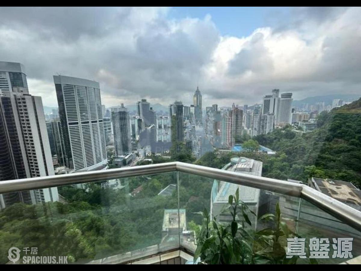 Mid Levels East - Bowen Place 01