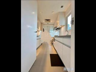 Mid Levels East - Bowen Place 02