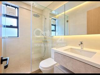 Mid Levels Central - Elegant Terrace 11
