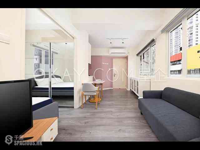 Wan Chai - Kin On House 02
