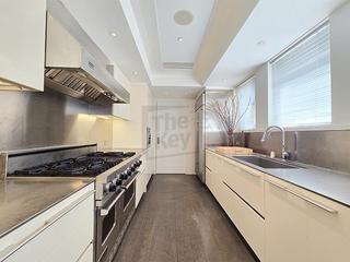 Mid Levels Central - Grenville House 16