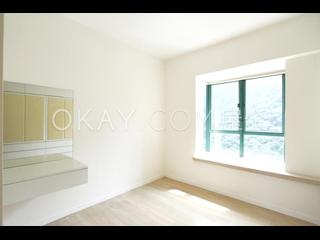Mid Levels Central - Hillsborough Court 05