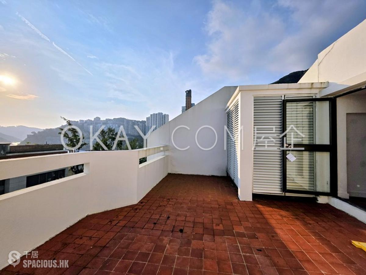 Repulse Bay - Burnside Estate 01