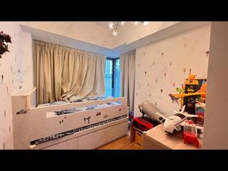 Mid Levels Central - Arezzo 20