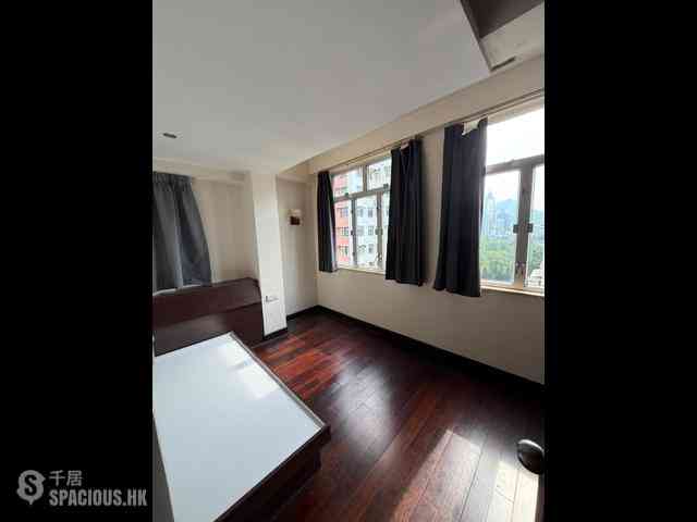 Tin Hau - Kam Kee Building 08