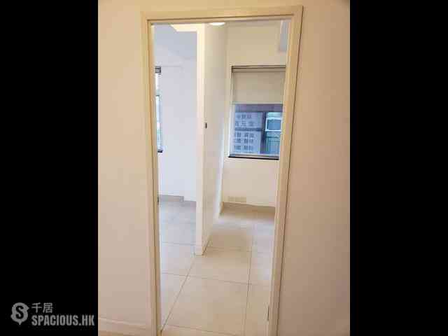 Sheung Wan - Hang Shing Lau 10