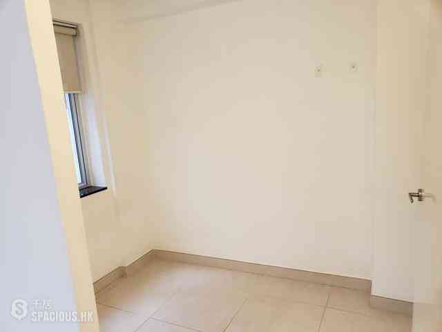 Sheung Wan - Hang Shing Lau 12